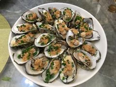 -四川小胡子海鲜(丁村万人海鲜广场店)