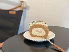 伯爵红茶蛋糕卷-芷桦咖啡(新城市广场店)