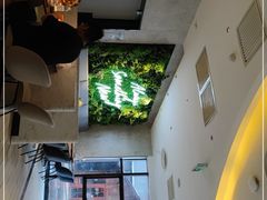 -必胜客(武汉欢乐谷店)