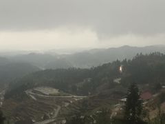 -紫鹊界梯田景区