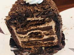 -红宝石·鲜奶小方·海派西点房(南丹店)