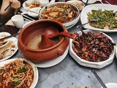 汽锅鸡-蔼若春.传承三十年云南菜(金碧公园店)