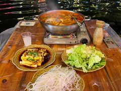 -古城苗家土菜馆(河景餐厅店)