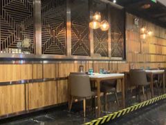 -荟廷·晶萃(陆家嘴尚悦湾店)