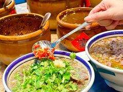 -云阿蛮云南生烫牛肉米线(奉贤路店)