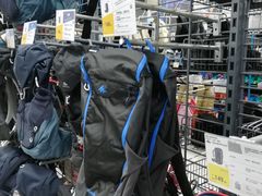 -迪卡侬(高新万达店)