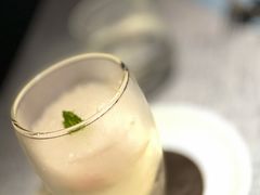 青柠优酪乳芝士奶冻-弦月窗LUNETTE BY AMANDA(复兴路店)