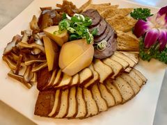 -天下三绝 牛肉面/红酒