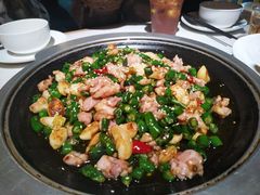 石锅花椒兔-周三的情书花园餐厅(江北店)