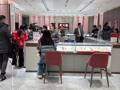 -上海第一八佰伴