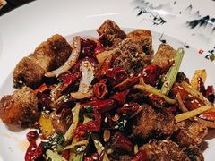 -蜈支洲岛珊瑚酒店临海阁中餐厅