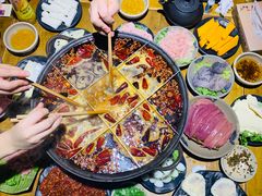 -白乐天毛肚火锅馆(南滨路店)