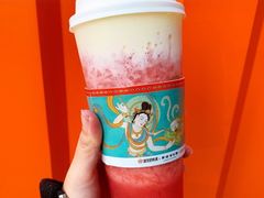 草莓酪酪-LELECHA乐乐茶(新街口大洋店)