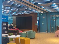 -Swim斯卫姆国际儿童游泳中心(红博中央公园店)