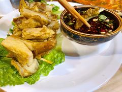 -茅台镇网红溶洞餐厅·茅帮菜馆