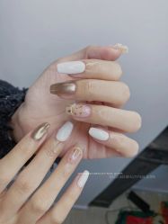 -DAZZLING BEAUTY美甲•美睫专门店