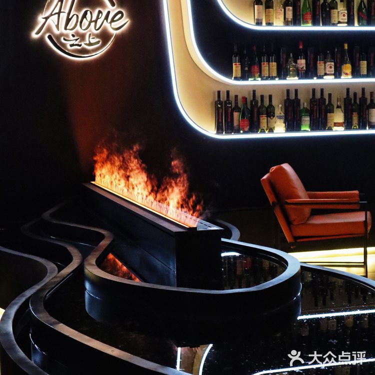 啊啊啊想告诉全世界 这家东南亚融合西餐酒吧太浪漫了‼️