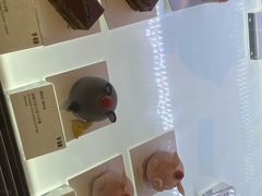 -Fridi Patisserie Cafe