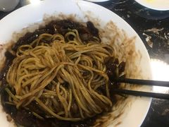 -桃园中华料理炸酱面(燕儿岛路店)
