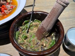 皮蛋青椒擂茄子-费大厨辣椒炒肉(皇庭广场店)