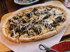 烤牛肉披萨-I HOLIC艾豪丽披萨(KKone店)