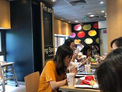 大堂-麦当劳(安立路店)