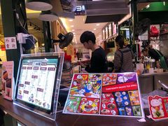 门面-香港十三座(宝山万达店)