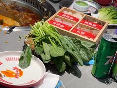 -生活如沸·顺德水牛奶火锅(大学路店)