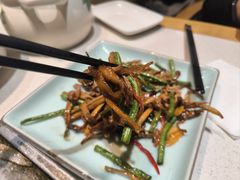 -聚友斋(陶瓷琉璃馆水晶街店)