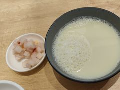 -李与白包子铺(桐梓林店)
