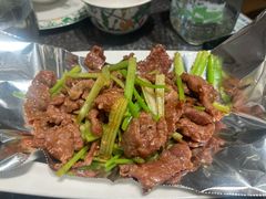 -渔语鱼新川菜Bistro(万象天地店)