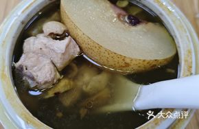 Five-Fingered桃 Snow Pear Chicken Soup