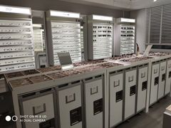 -目艮眼镜SHOWROOM(品牌集合店)