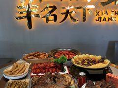 -侠舍·江湖小龙虾大排档(沌口总店)
