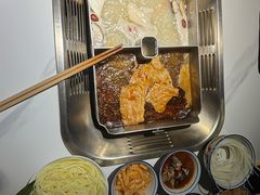 -九鼎轩脆毛肚火锅(南京东路店)