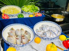 -海口绿发希尔顿酒店-田园汇自助餐·三文鱼·海鲜