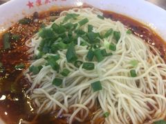 -重庆小面·抄手(解放碑好吃街店)