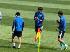 -大连普湾体育场