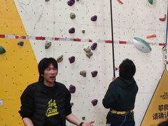 -问山MountQuest攀岩馆