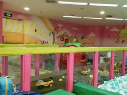 -孩子王童乐园(绵阳涪城万达店)