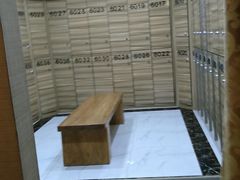 -绿岛汤泉韩式休闲会所