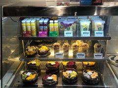 面包甜点陈列柜-果之满满鲜榨果汁(科技产业大厦店)