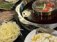 -邓莽子老火锅(中兴路总店)