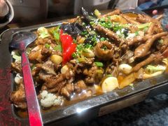 -蛙舍·炭烧牛蛙(东百中心店)