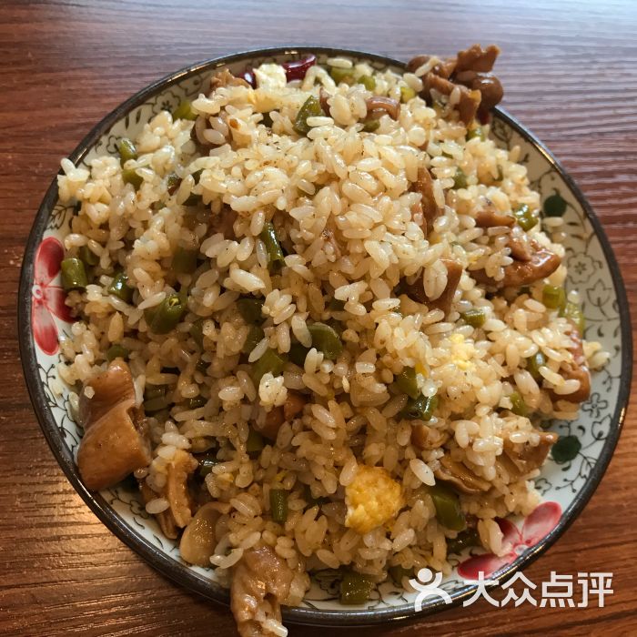 老头爱马仕酸豇豆炒饭图片 