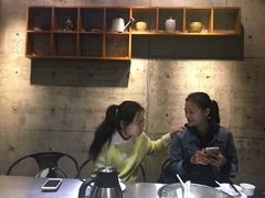-胡须佬鸡煲四季火锅店(石厦西村直营店)