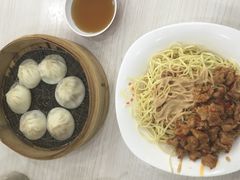 -珊珊小笼馆(仙霞路店)