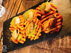 青虾牛油果薯格-HIGH FIVE哈福手工汉堡(桂林路店)