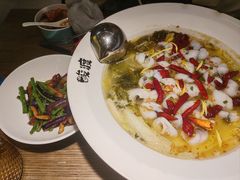 -酸渡·老坛酸菜鱼·现炒下饭菜(港惠新天地店)