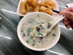 皮蛋瘦肉粥-穗银肠粉店(东川路店)